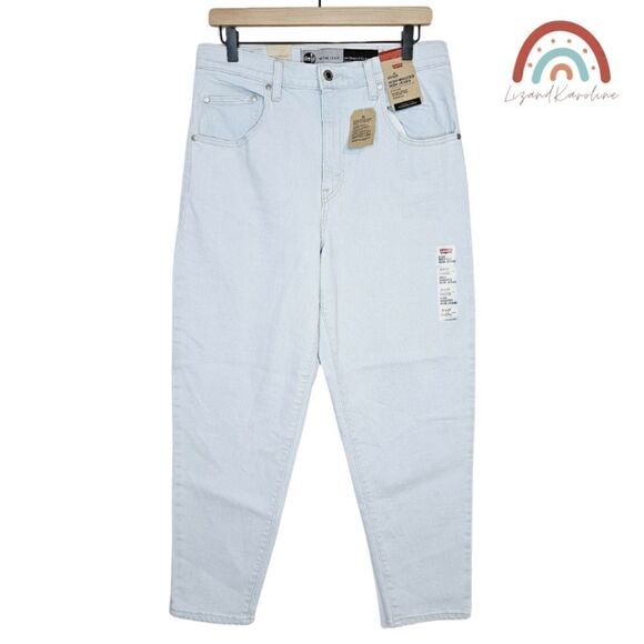 New! Levi's Silvertab High Waisted Mom Jean Light Wash Tapered Leg Jeans - Picture 2 of 15